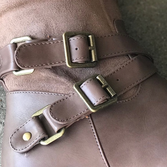 Italina Taupe Brown Knee-High Heel Riding Boot 6 - Picture 5 of 7